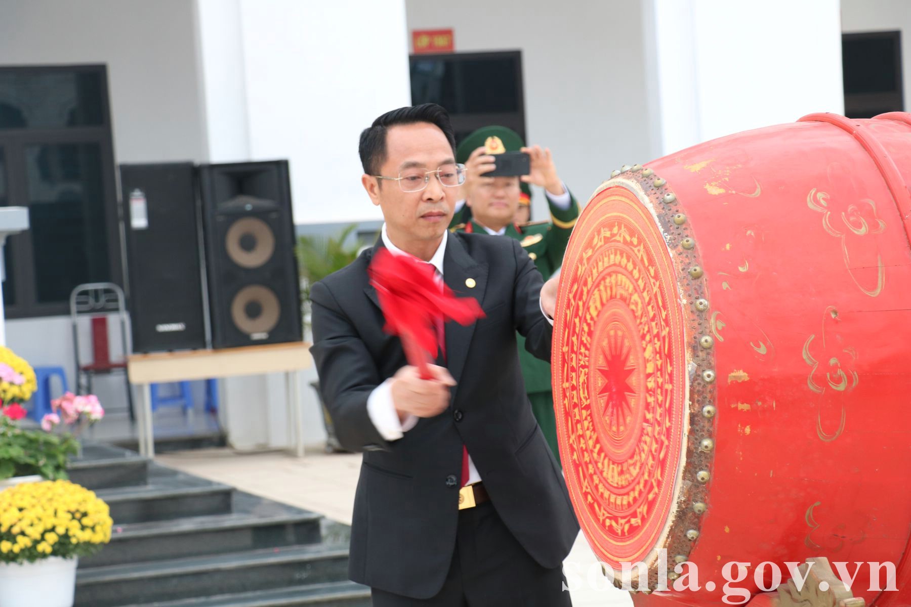 anh tin bai